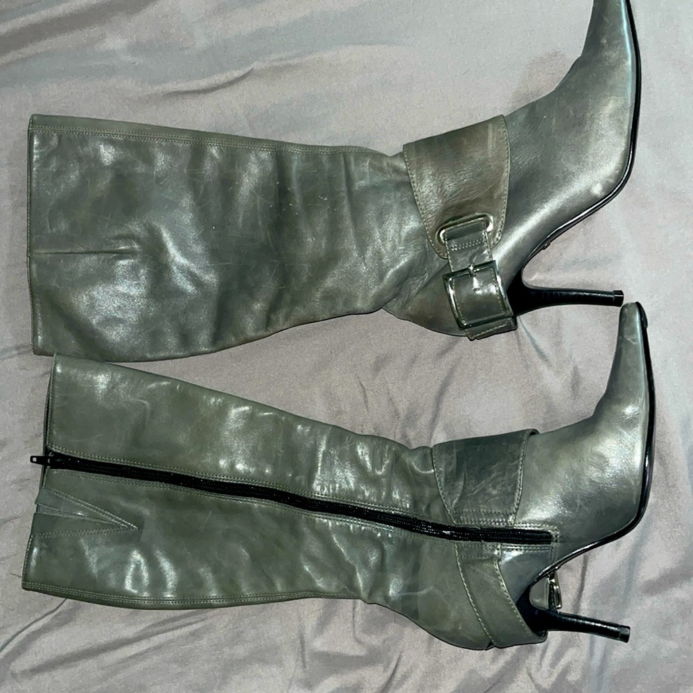 Leather heeled boots
